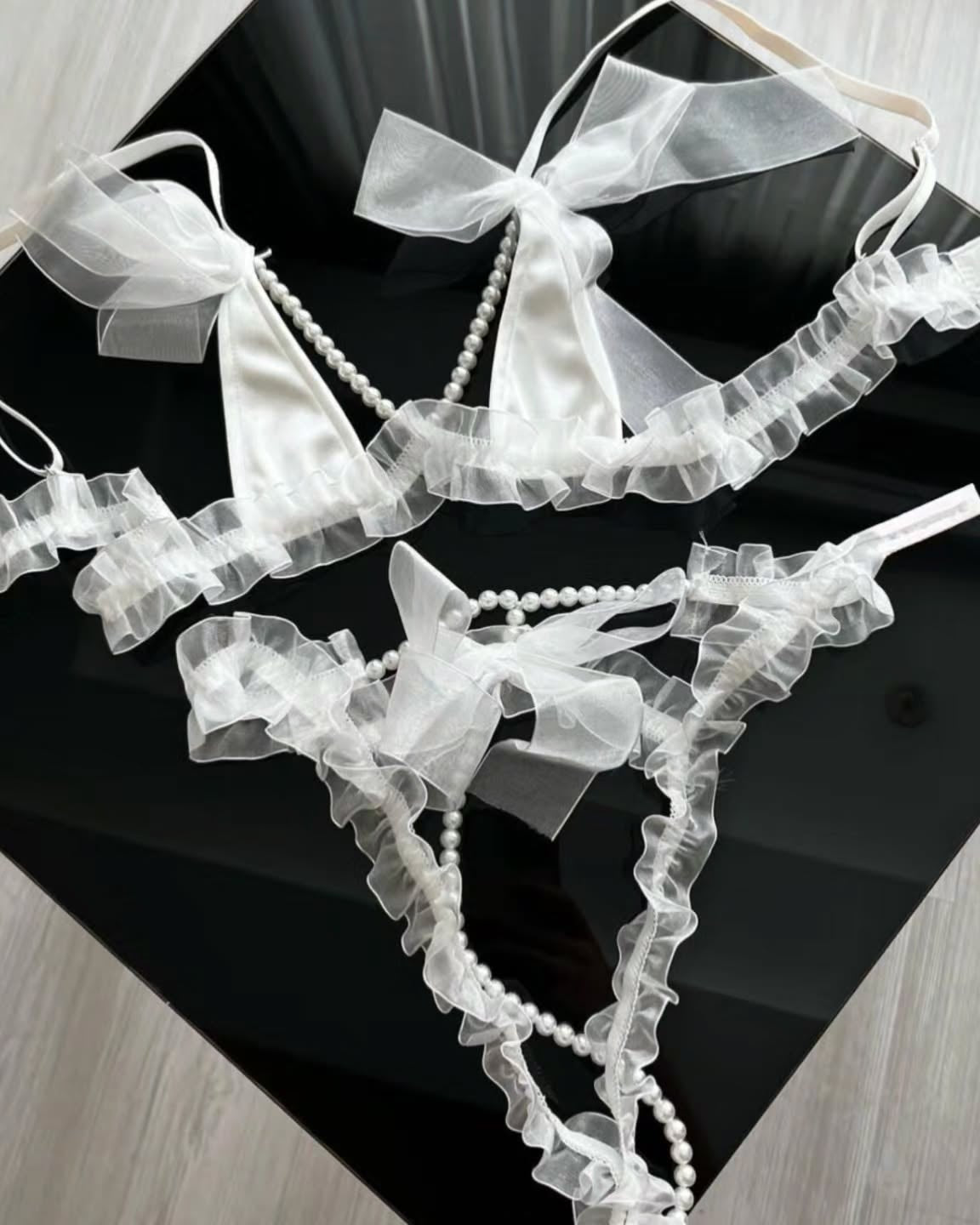 Dainty Obsession Pearl Lingerie - Sinderella