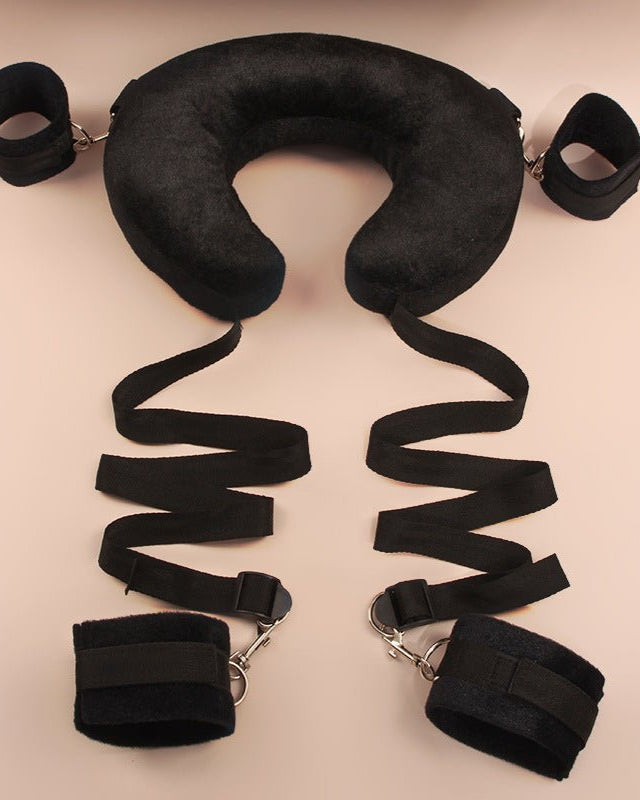 Plush Padded Neck and Wrist Restraint Set - Sinderella