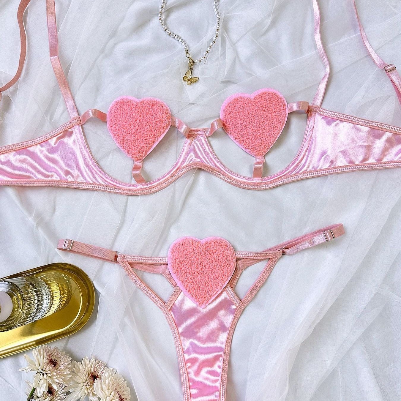 Softcore Fantasy Heart Satin Lingerie Set - Sinderella