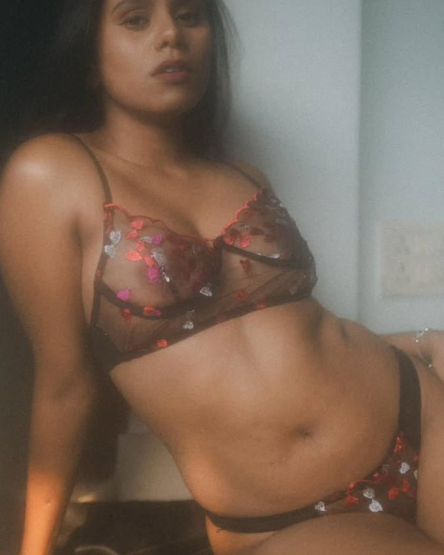 Sweetheart Seduction Valentine Lingerie - Sinderella