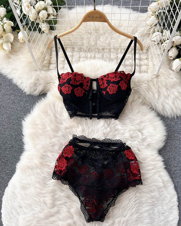 Cabello Two Piece Floral Embroidered Bustier Lingerie - Sinderella