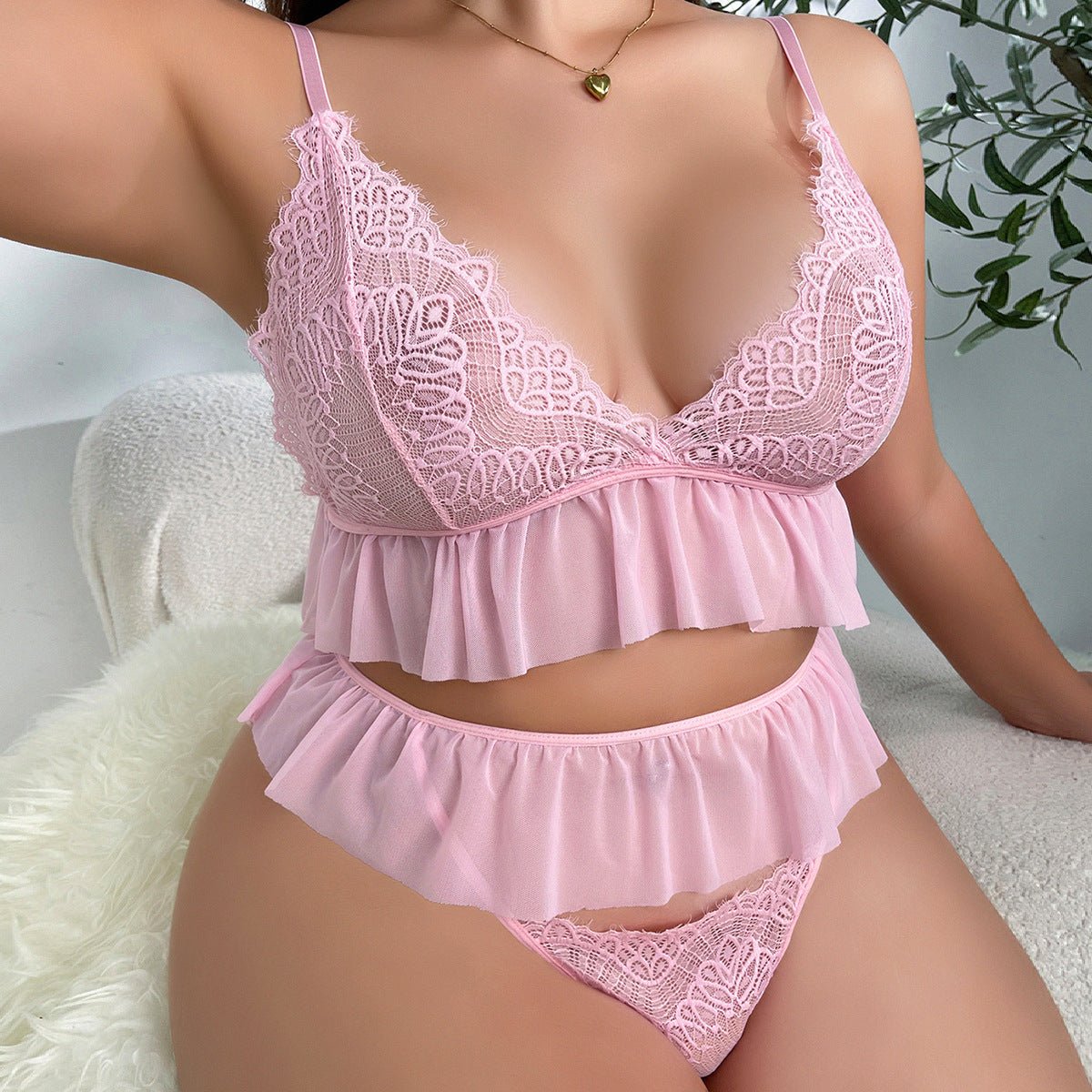 Saanvi Lace Two Piece Plus Size Lingerie - Sinderella