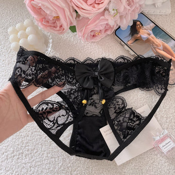 Chhoti — Lace Panty with Bow and Charm