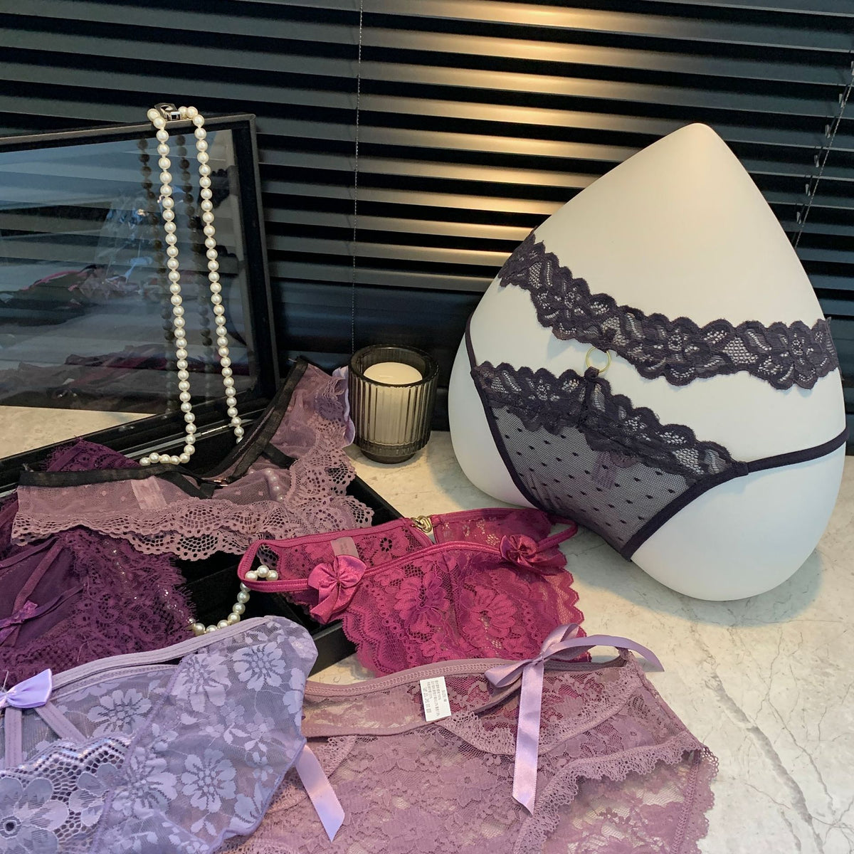 Rasili — Ruffled Lace Thong with Ring Detail