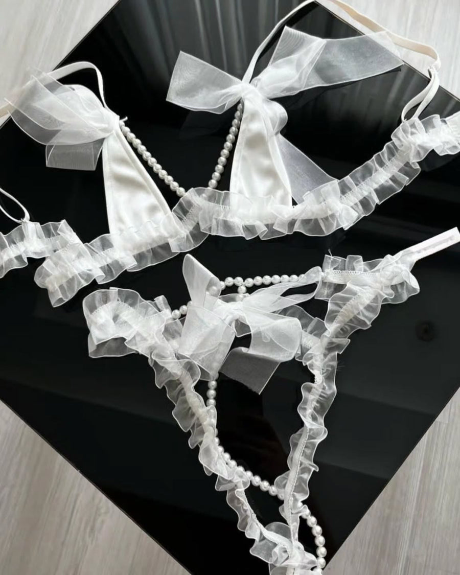 Dainty Devotion
