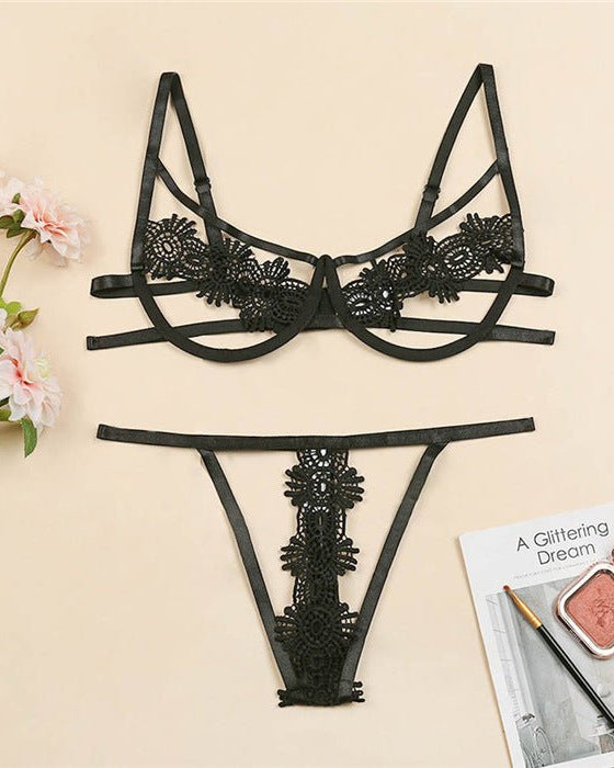 Dhara — Two-Piece Lace Bralette & Panty Set